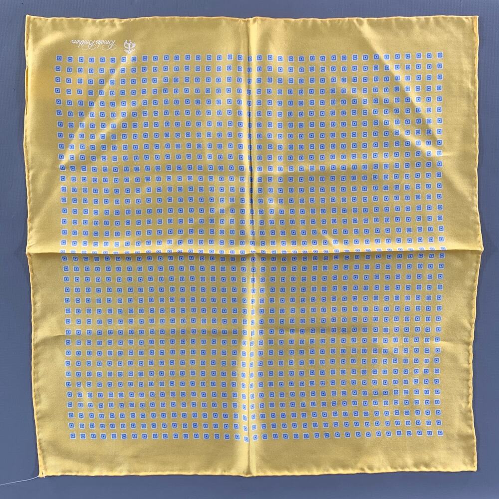 BROOKS BROTHERS Yellow Blue Geometric Silk Pocket Square